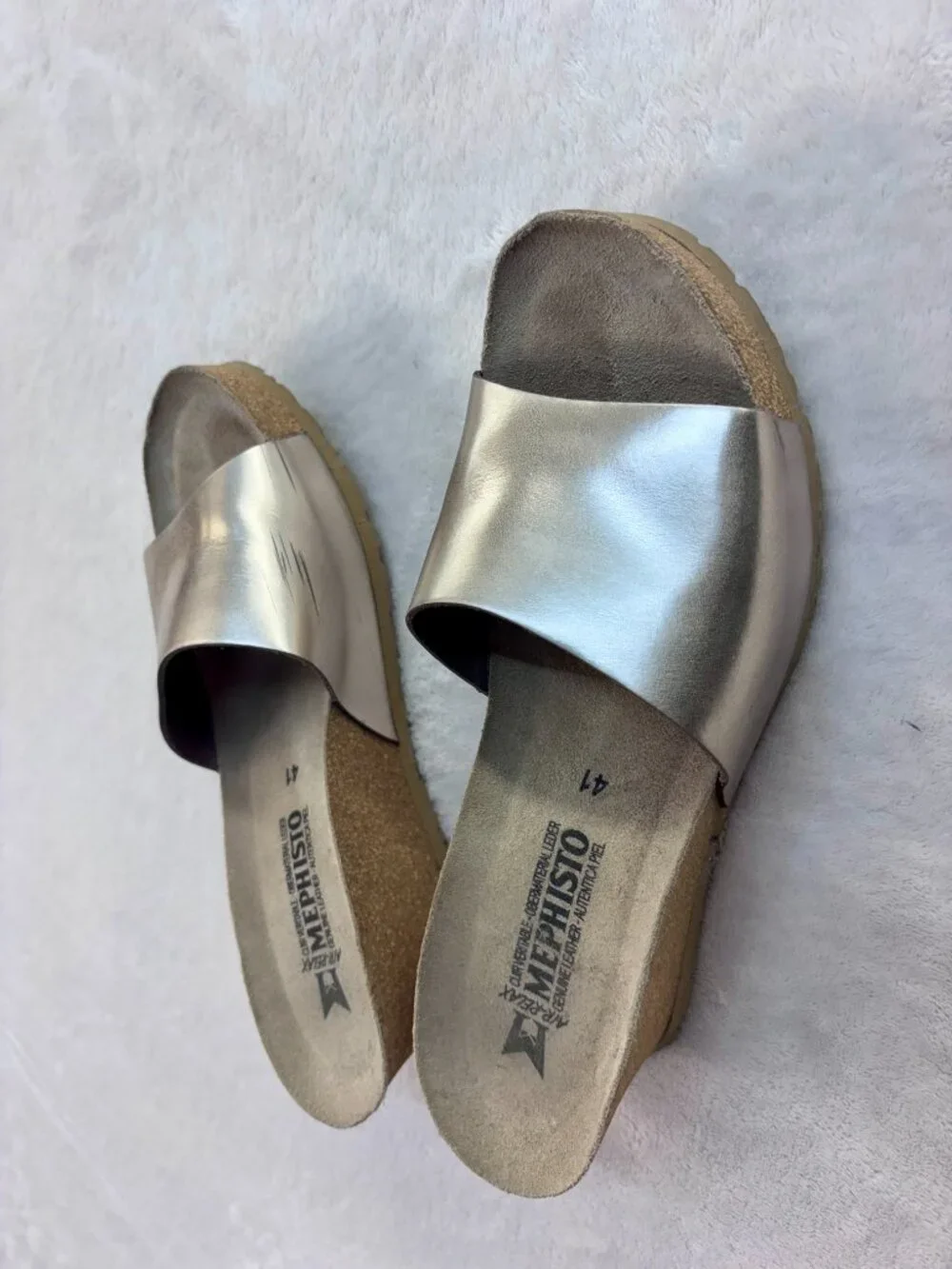 Mephisto Women's Wedges --- Genuine Leather --- Size: 41--- Few Flaws!